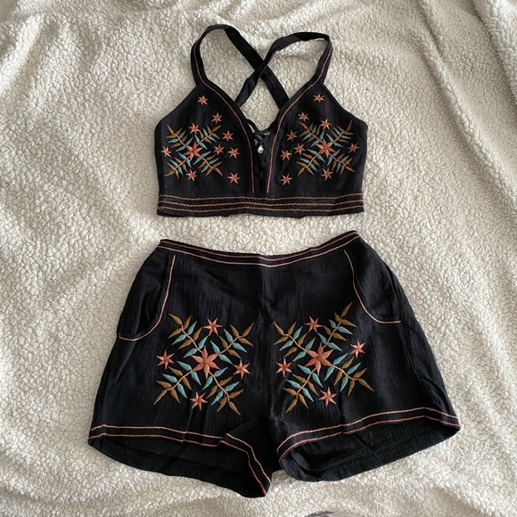 NWT American eagle embroidered matching set - Picture 1 of 8